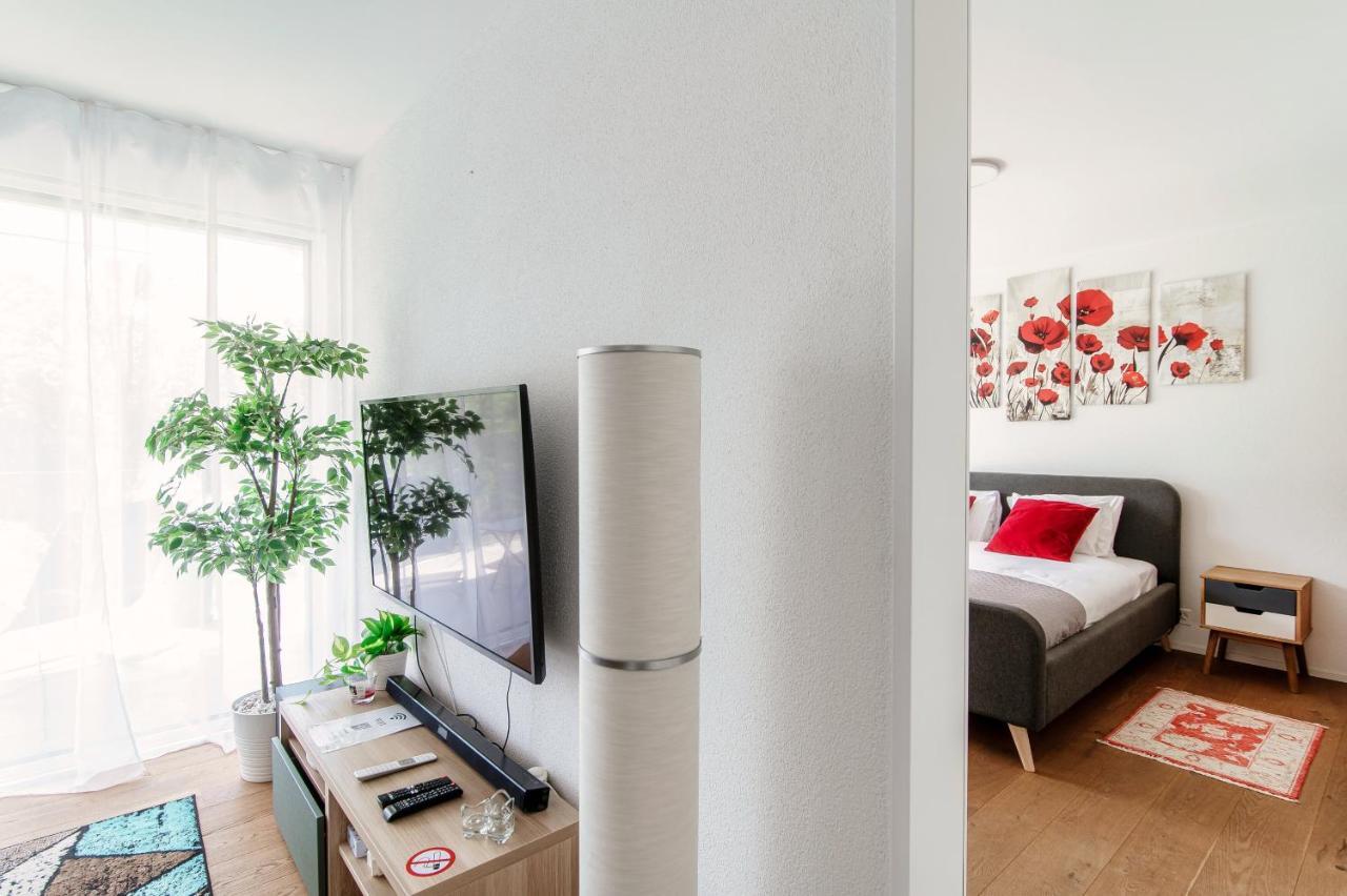 Linda Terrace By Quokka 360 - Modern One-Bedroom Flat With Sun Terrace Locarno Dış mekan fotoğraf